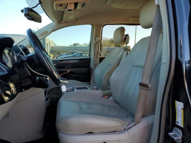 Photo 7 from auction – 2013 CHRYSLER TOWN & COU with VIN 2C4RC1BG8DR554820
