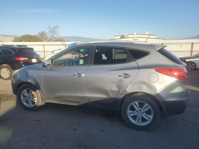 Photo 2 from auction – 2013 HYUNDAI TUCSON GLS with VIN KM8JU3AC2DU557151