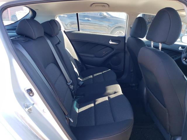Photo 10 from auction – 2017 KIA FORTE LX with VIN KNAFK5A89H5670938