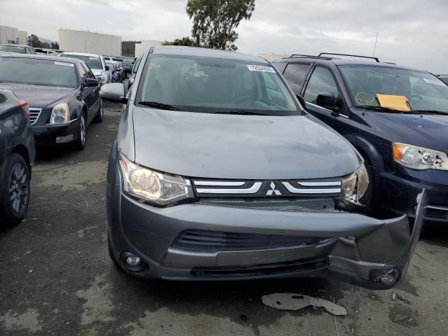 Photo 5 from auction – 2014 MITSUBISHI OUTLANDER with VIN JA4AD3A35EZ001564