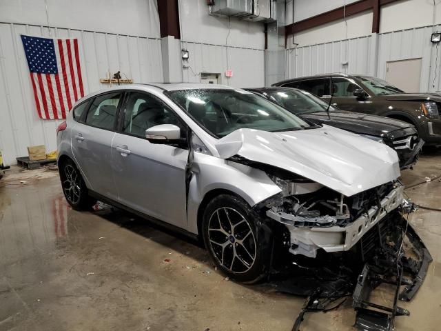 Photo 4 from auction – 2017 FORD FOCUS SEL with VIN 1FADP3M20HL282974