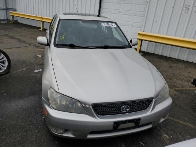 Photo 5 from auction – 2002 LEXUS IS 300 with VIN JTHBD192720059832