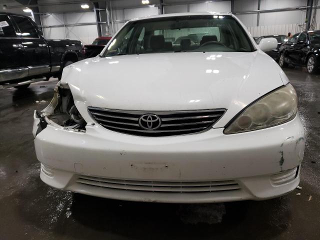 Photo 5 from auction – 2006 TOYOTA CAMRY LE with VIN JTDBE30K463040344
