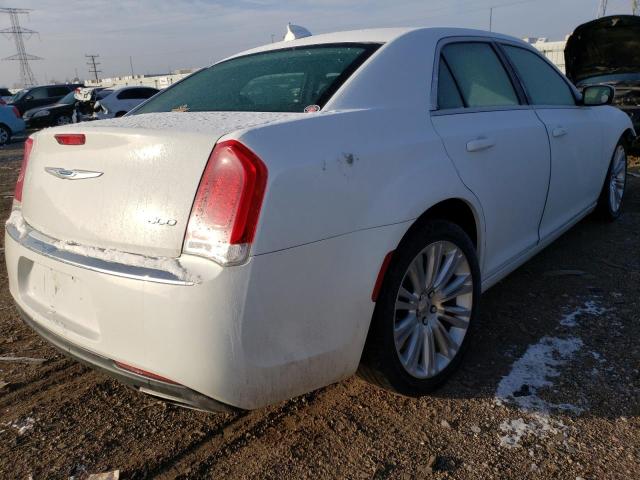 Photo 3 from auction – 2017 CHRYSLER 300 LIMITE with VIN 2C3CCAAG2HH552665