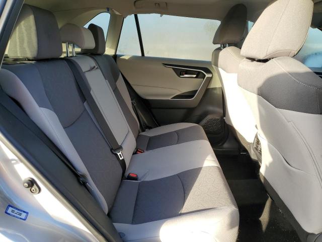 Photo 11 from auction – 2021 TOYOTA RAV4 XLE with VIN 2T3W1RFV4MC109207