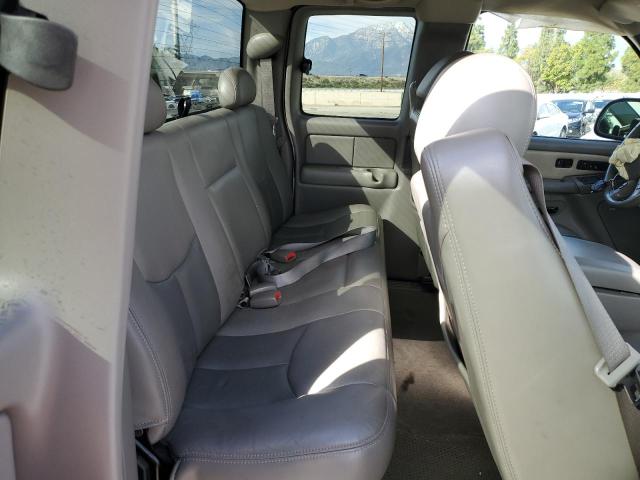 Photo 10 from auction – 2004 GMC SIERRA K15 with VIN 2GTFK69U341299023