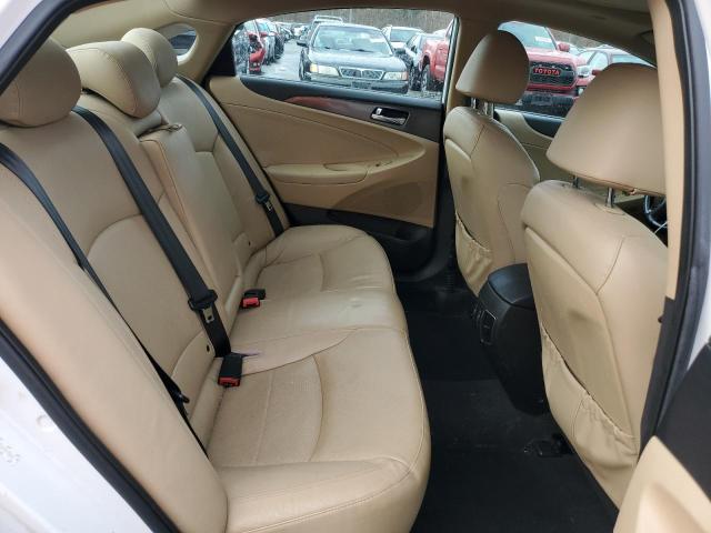 Photo 10 from auction – 2012 HYUNDAI SONATA HYB with VIN KMHEC4A42CA031086