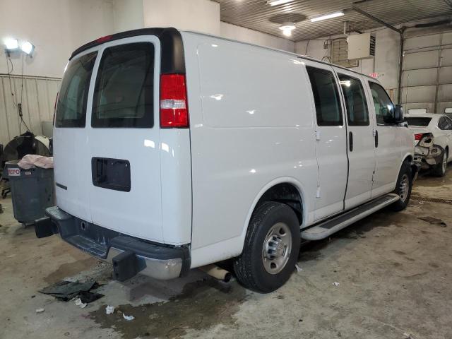 Photo 3 from auction – 2018 CHEVROLET EXPRESS G2 with VIN 1GCWGAFG4J1904476