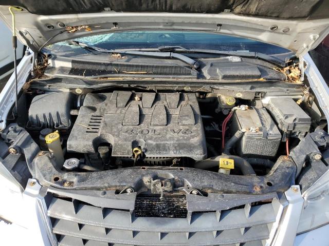 Photo 12 from auction – 2010 CHRYSLER TOWN & COU with VIN 2A4RR5DX8AR142549