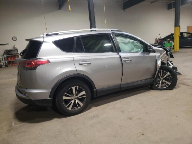 Photo 3 from auction – 2016 TOYOTA RAV4 XLE with VIN 2T3RFREVXGW497871