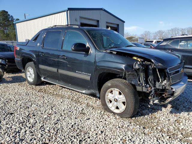 Photo 4 from auction – 2013 CHEVROLET AVALANCHE with VIN 3GNTKFE77DG162104