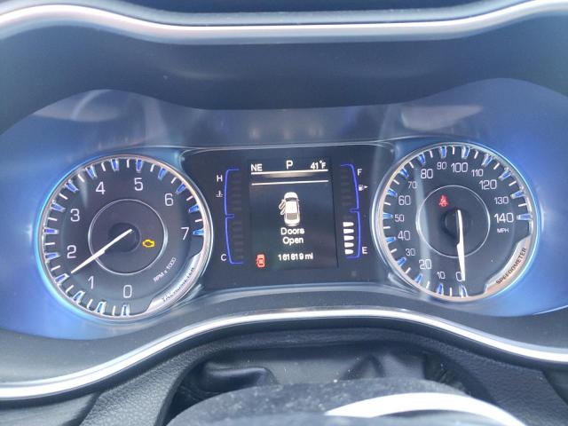 Photo 9 from auction – 2015 CHRYSLER 200 LIMITE with VIN 1C3CCCAB6FN674384