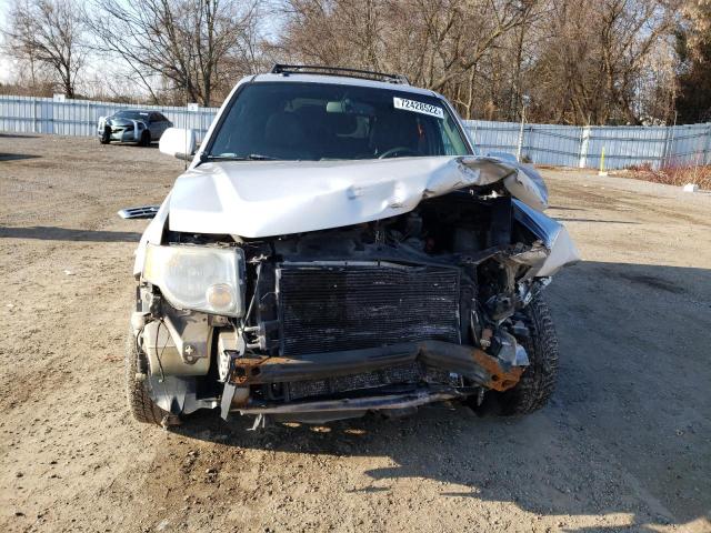 Photo 5 from auction – 2011 FORD ESCAPE LIM with VIN 1FMCU9EG3BKB61439