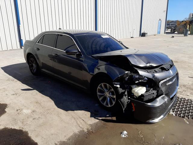 Photo 4 from auction – 2015 CHRYSLER 300 LIMITE with VIN 2C3CCAAG0FH837698