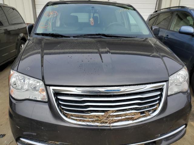 Photo 5 from auction – 2015 CHRYSLER TOWN & COU with VIN 2C4RC1BG8FR551676