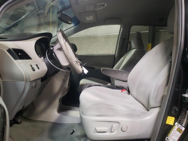 Photo 7 from auction – 2012 TOYOTA SIENNA LE with VIN 5TDKK3DCXCS220417