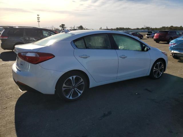 Photo 3 from auction – 2015 KIA FORTE EX with VIN KNAFX4A82F5300617
