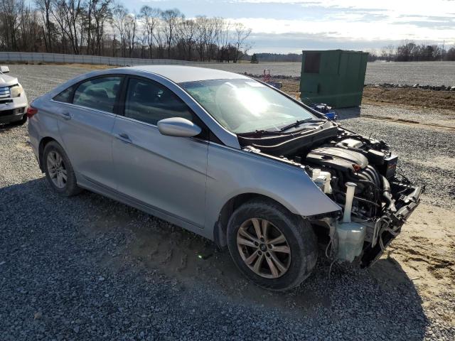 Photo 4 from auction – 2013 HYUNDAI SONATA GLS with VIN 5NPEB4AC7DH708996