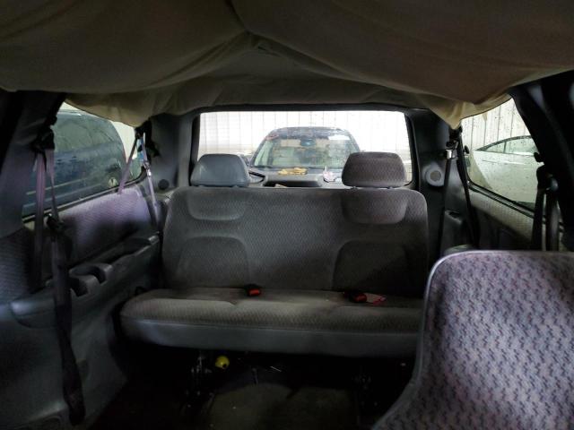 Photo 10 from auction – 2000 DODGE GRAND CARA with VIN 1B4GP44G0YB670296
