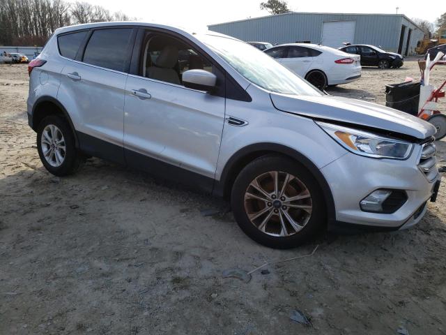 Photo 4 from auction – 2019 FORD ESCAPE SE with VIN 1FMCU0GD6KUB65407