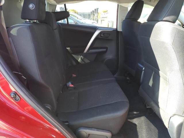 Photo 11 from auction – 2017 TOYOTA RAV4 LE with VIN JTMZFREV4HJ126575