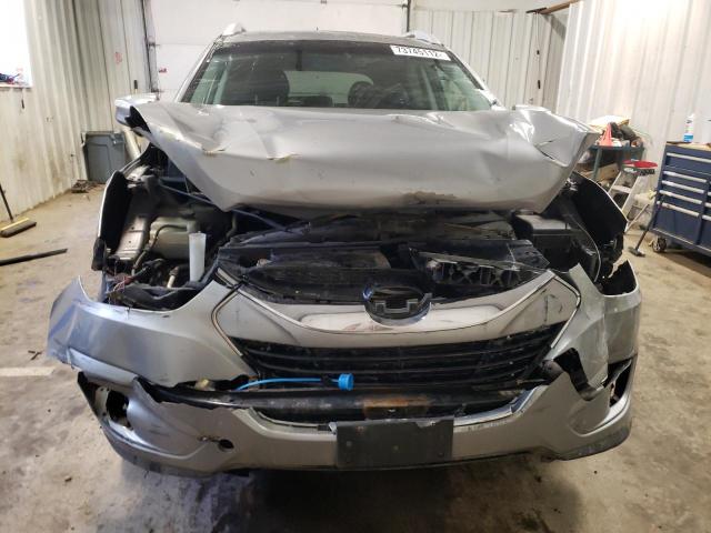 Photo 5 from auction – 2011 HYUNDAI TUCSON GLS with VIN KM8JUCACXBU146464
