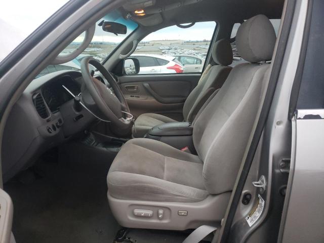 Photo 7 from auction – 2005 TOYOTA SEQUOIA SR with VIN 5TDZT34A85S253980