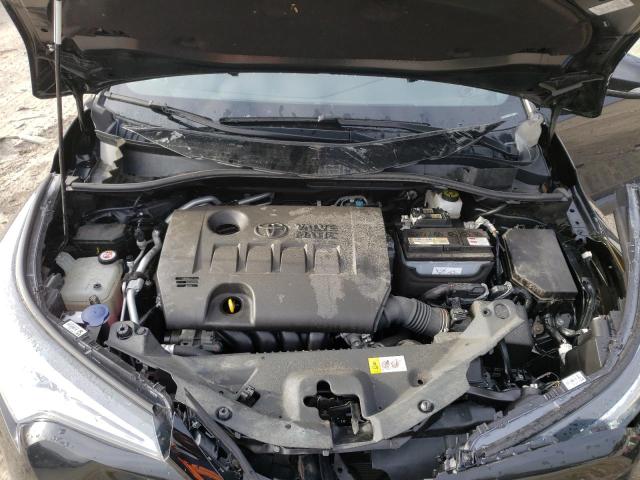 Photo 11 from auction – 2019 TOYOTA C-HR XLE with VIN NMTKHMBX8KR094923