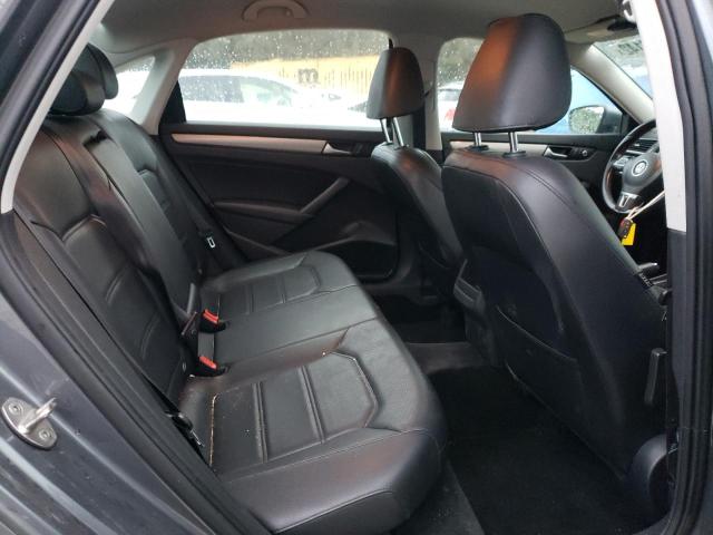 Photo 10 from auction – 2015 VOLKSWAGEN PASSAT S with VIN 1VWAT7A3XFC111687