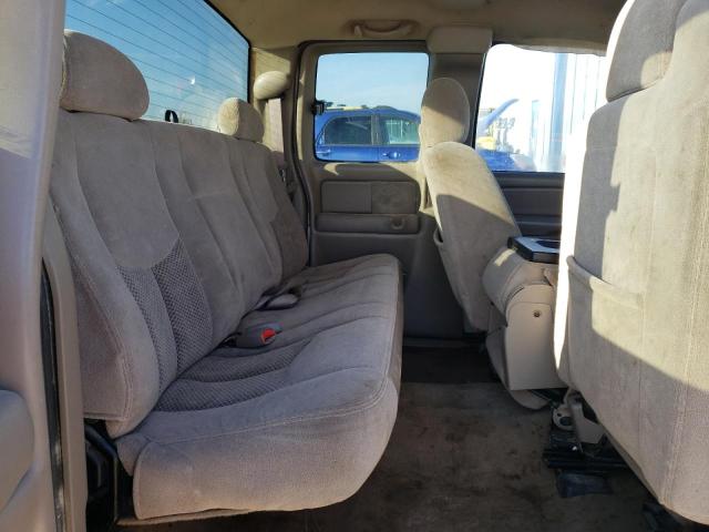 Photo 10 from auction – 2004 CHEVROLET SILVERADO with VIN 2GCEC19T241147172