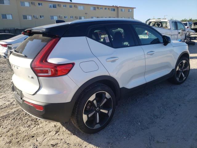 Photo 3 from auction – 2022 VOLVO XC40 T5 MO with VIN YV4162UK2N2645235