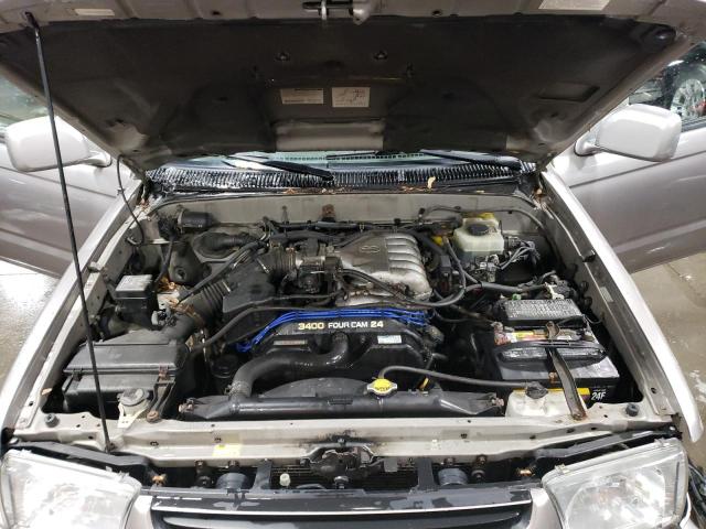 Photo 12 from auction – 2002 TOYOTA 4RUNNER SR with VIN JT3HN86R820368703