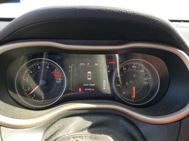 Photo 9 from auction – 2018 JEEP CHEROKEE L with VIN 1C4PJLCX9JD528152