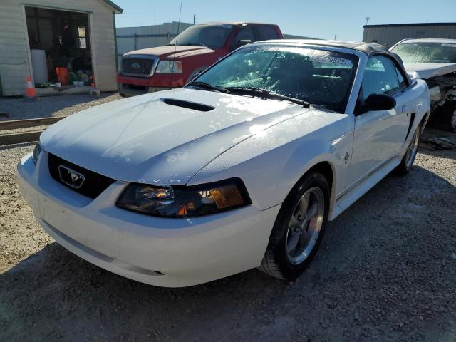 FORD MUSTANG 2000 with VIN 1FAFP4440YF195834 - Photo from auction