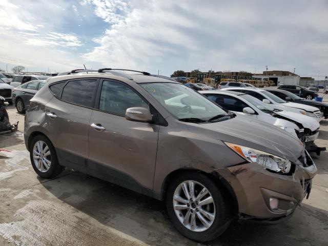Photo 4 from auction – 2011 HYUNDAI TUCSON GLS with VIN KM8JU3AC2BU229659