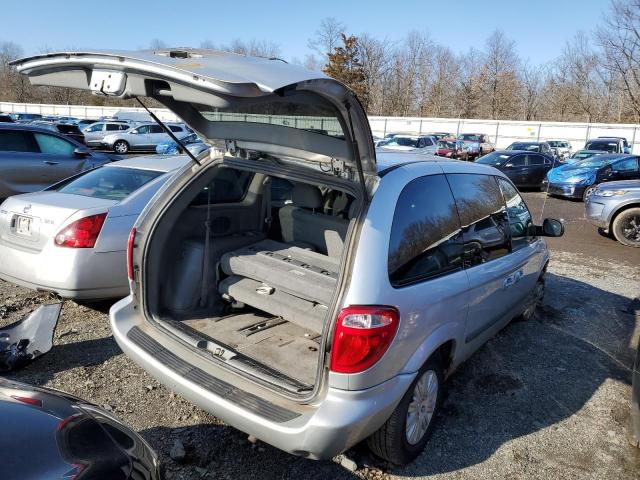 Photo 3 from auction – 2005 CHRYSLER TOWN & COU with VIN 1C4GP45R95B441341