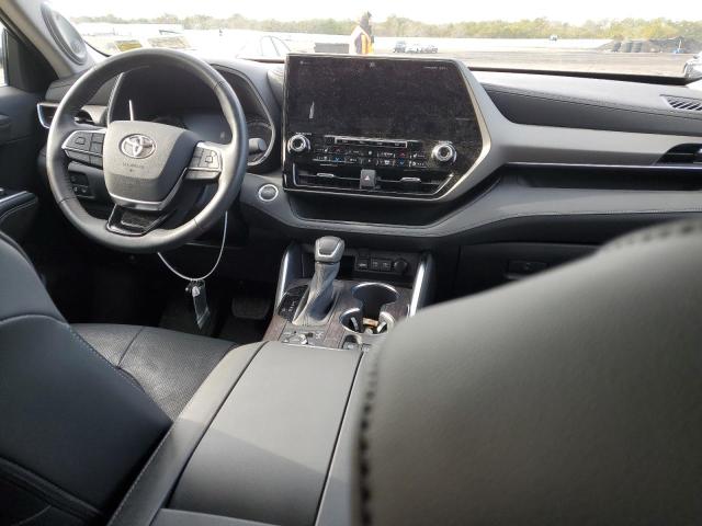 Photo 8 from auction – 2020 TOYOTA HIGHLANDER with VIN 5TDDZRBH2LS014305