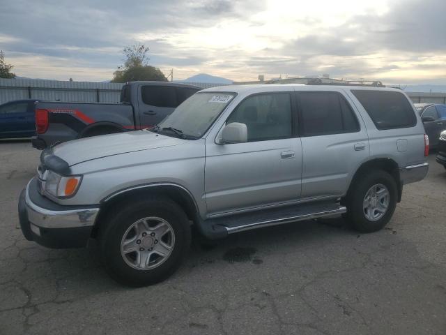 TOYOTA 4RUNNER SR 2002 with VIN JT3GN86R520234761 - Photo from auction