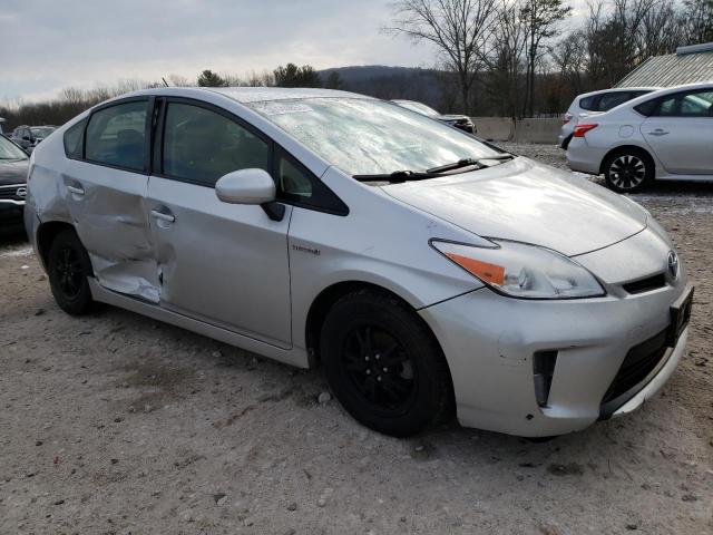 Photo 4 from auction – 2014 TOYOTA PRIUS with VIN JTDKN3DUXE0362434