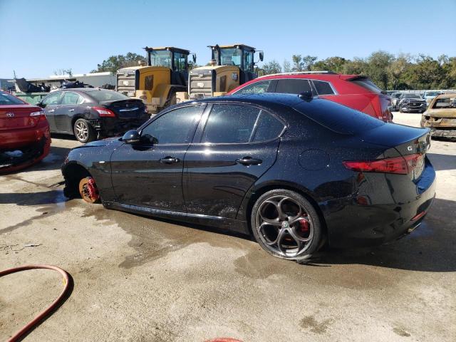 Photo 2 from auction – 2017 ALFA ROMEO GIULIA TI with VIN ZARFAECN5H7541176