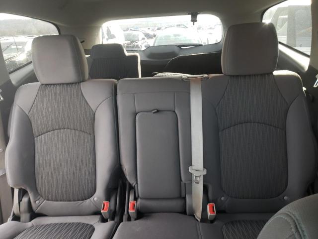 Photo 10 from auction – 2017 CHEVROLET TRAVERSE L with VIN 1GNKRFKD0HJ117754