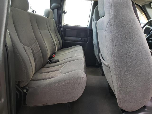 Photo 10 from auction – 2004 CHEVROLET SILVERADO with VIN 1GCEK19V64Z126417