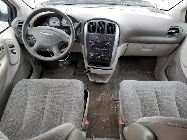 Photo 8 from auction – 2005 CHRYSLER TOWN & COU with VIN 2C8GP54L05R118346