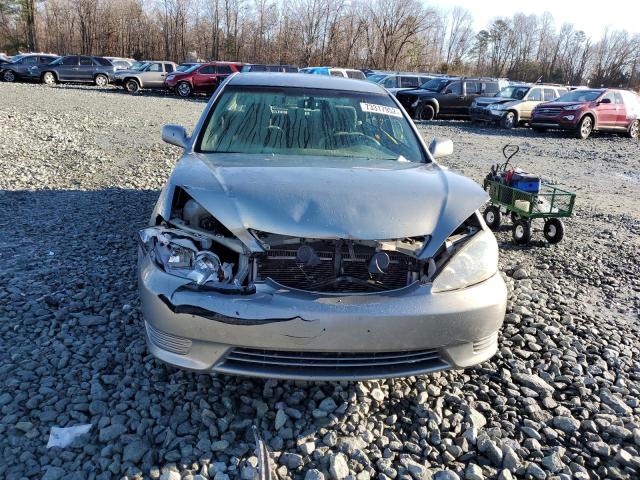 Photo 5 from auction – 2005 TOYOTA CAMRY LE with VIN 4T1BE32K65U995664