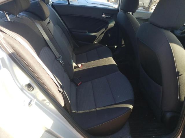 Photo 10 from auction – 2015 KIA FORTE LX with VIN KNAFX4A62F5400330