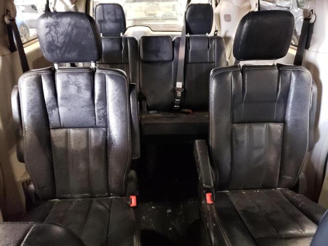 Photo 10 from auction – 2013 CHRYSLER TOWN & COU with VIN 2C4RC1BG5DR656480