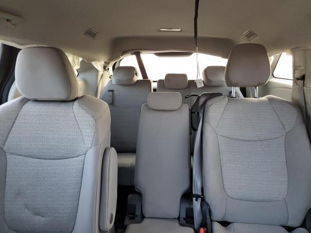 Photo 10 from auction – 2021 TOYOTA SIENNA LE with VIN 5TDKRKEC4MS044079