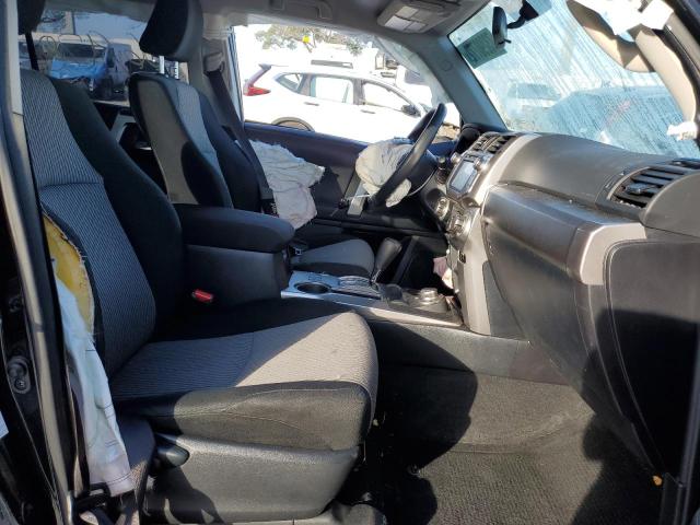 Photo 7 from auction – 2019 TOYOTA 4RUNNER SR with VIN JTEBU5JR4K5687251
