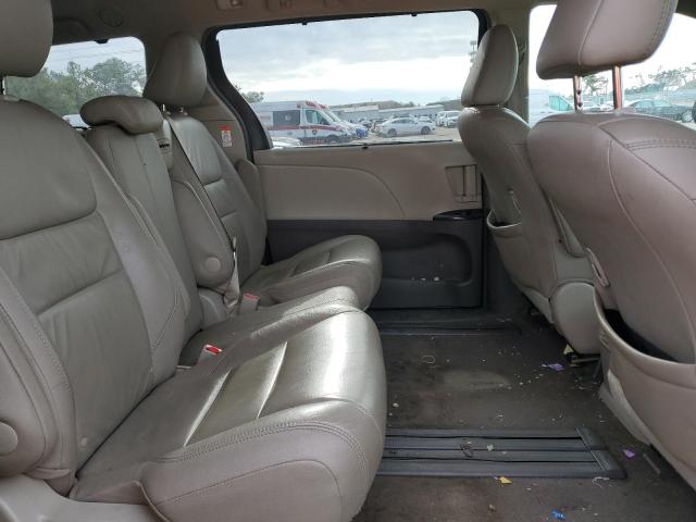 Photo 11 from auction – 2017 TOYOTA SIENNA XLE with VIN 5TDYZ3DC2HS891318
