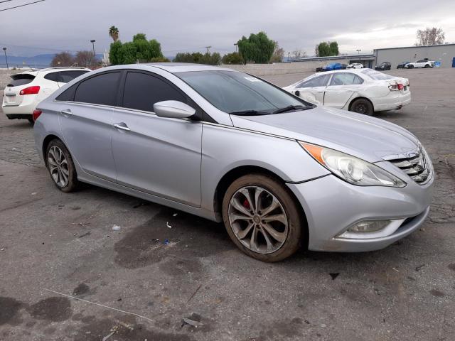 Photo 4 from auction – 2013 HYUNDAI SONATA SE with VIN 5NPEC4AB5DH726496
